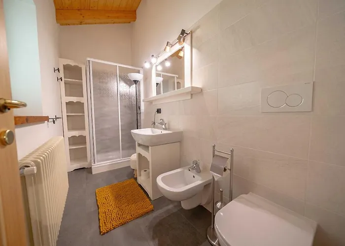 Cozy Stone Surrounded By Nature Samolaco Apartman