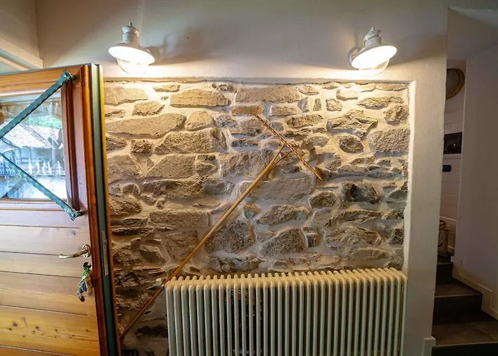 Cozy Stone Surrounded By Nature Samolaco