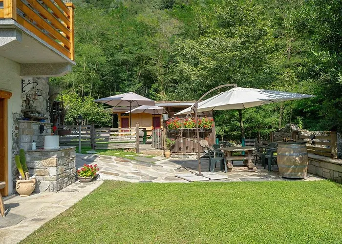 Cozy Stone Surrounded By Nature Samolaco *