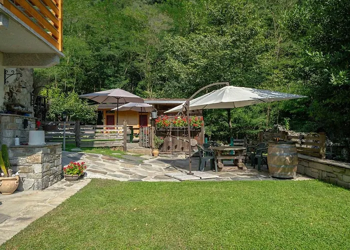 Cozy Stone Surrounded By Nature Samolaco Апартаменты *